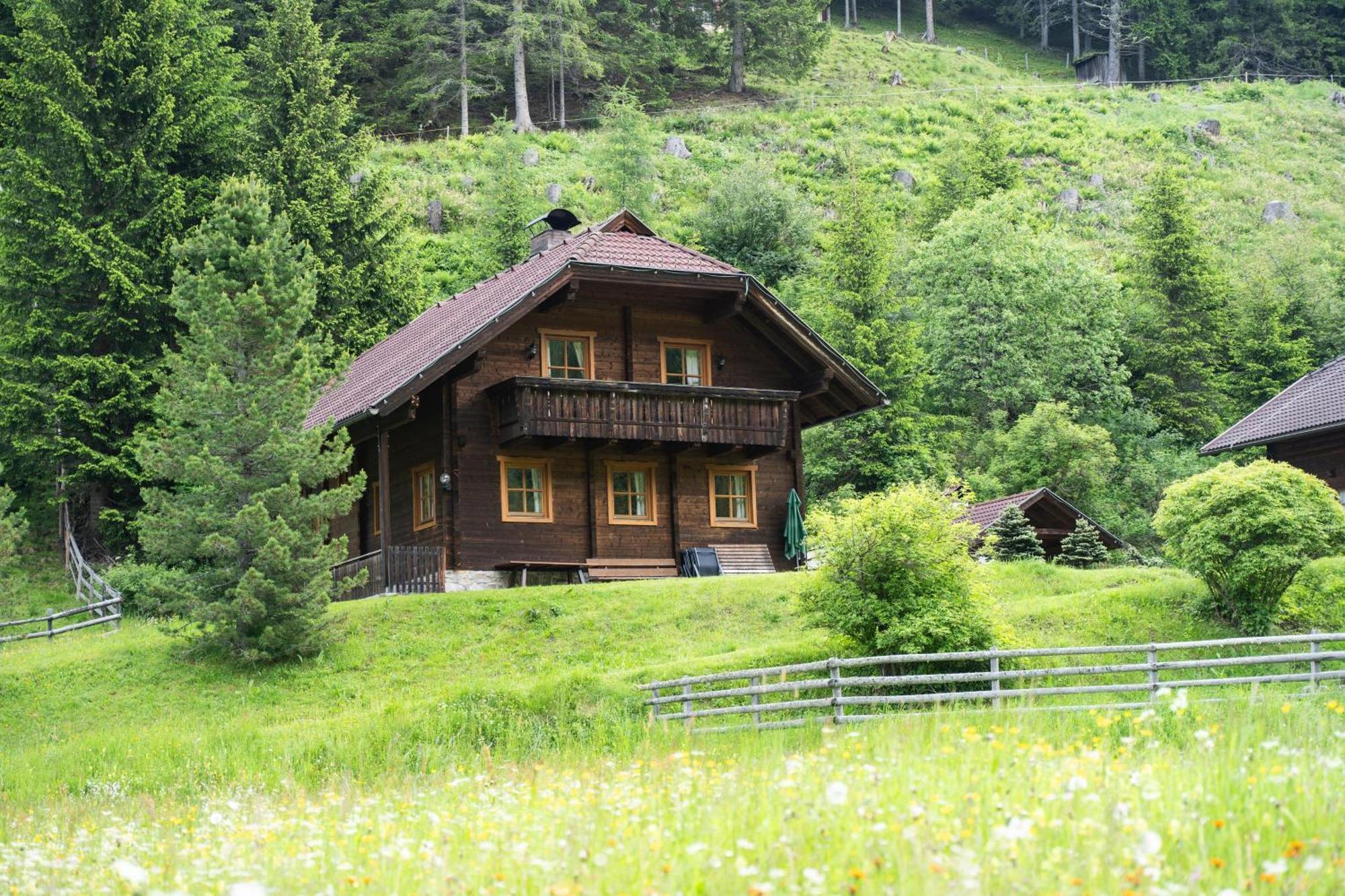 Gasserhuette Innerkrems Luaran gambar